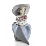 Lladro - Fragrant Bouquet Girl